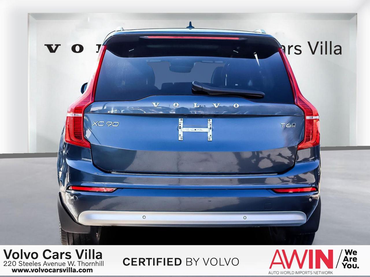 2022 Volvo XC90 T6 AWD Momentum (7-Seat) Photo3