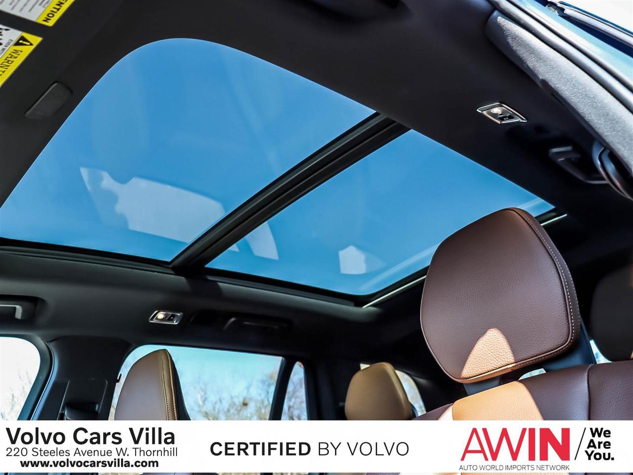 2022 Volvo XC90 T6 AWD Momentum (7-Seat) Photo