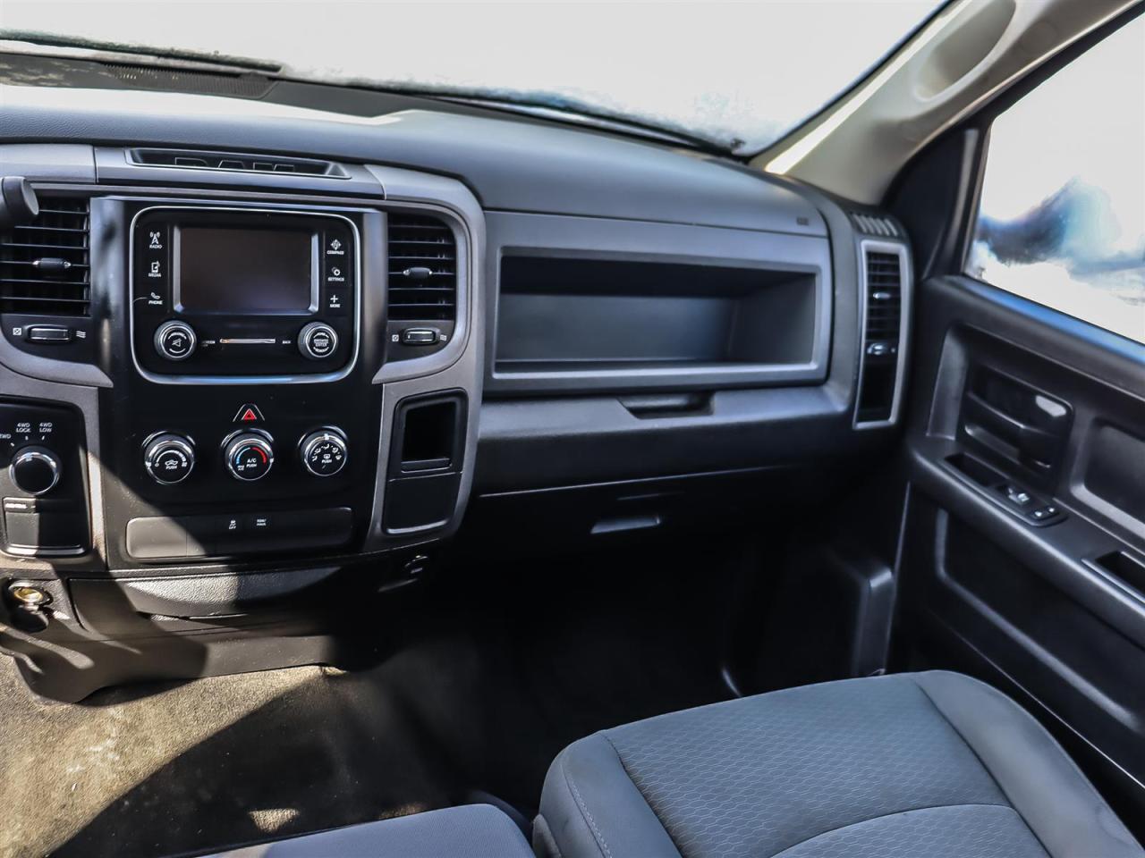 2017 RAM 1500  Photo