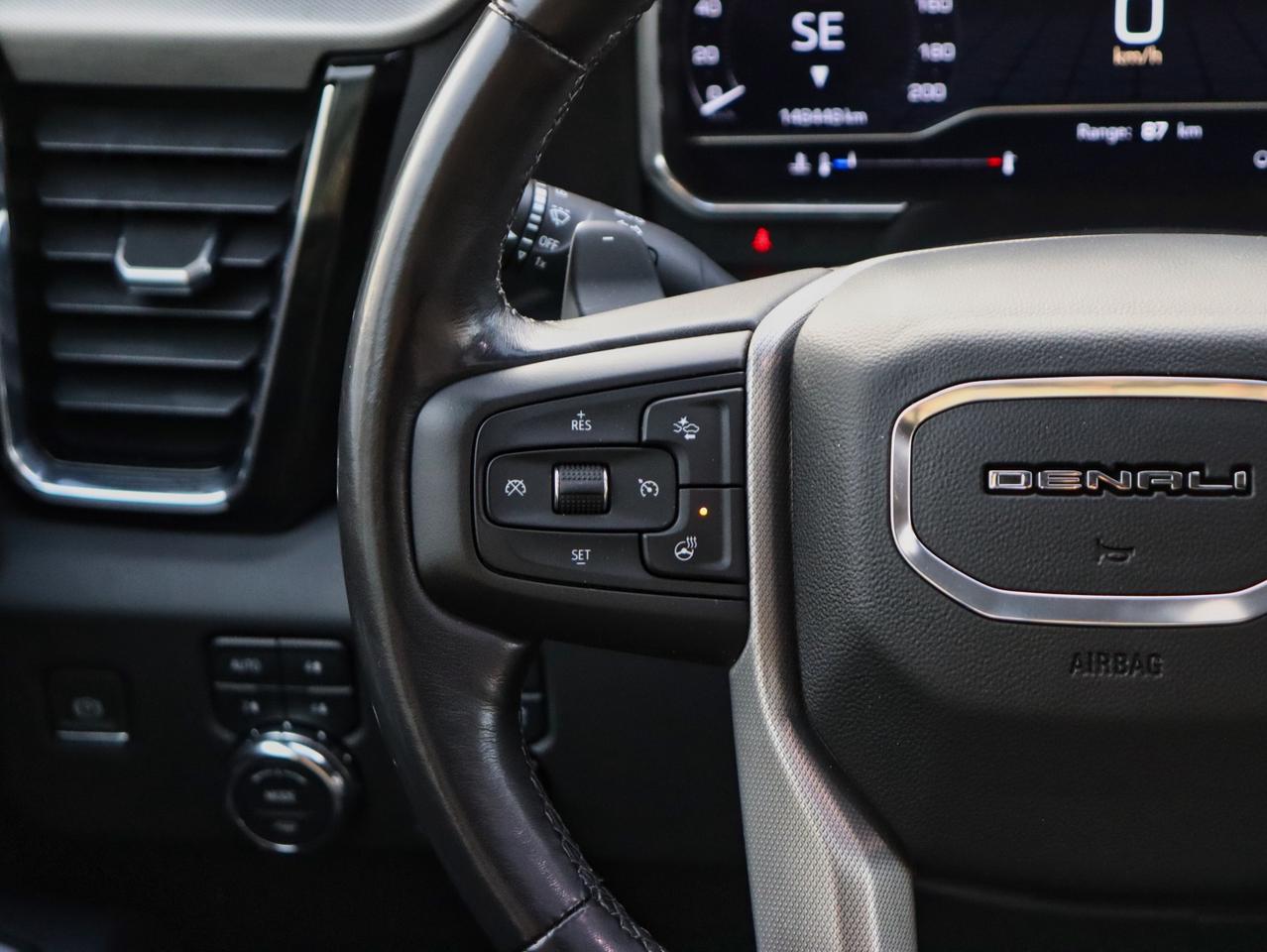 2023 GMC Sierra 1500 Denali Crew Cab Short Box 4WD Photo