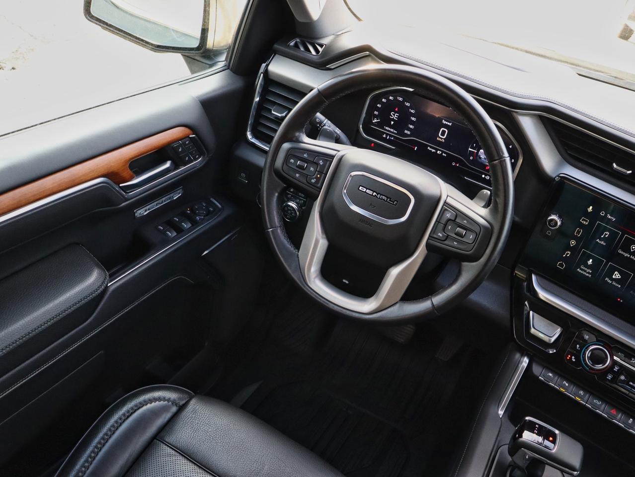 2023 GMC Sierra 1500 Denali Crew Cab Short Box 4WD Photo