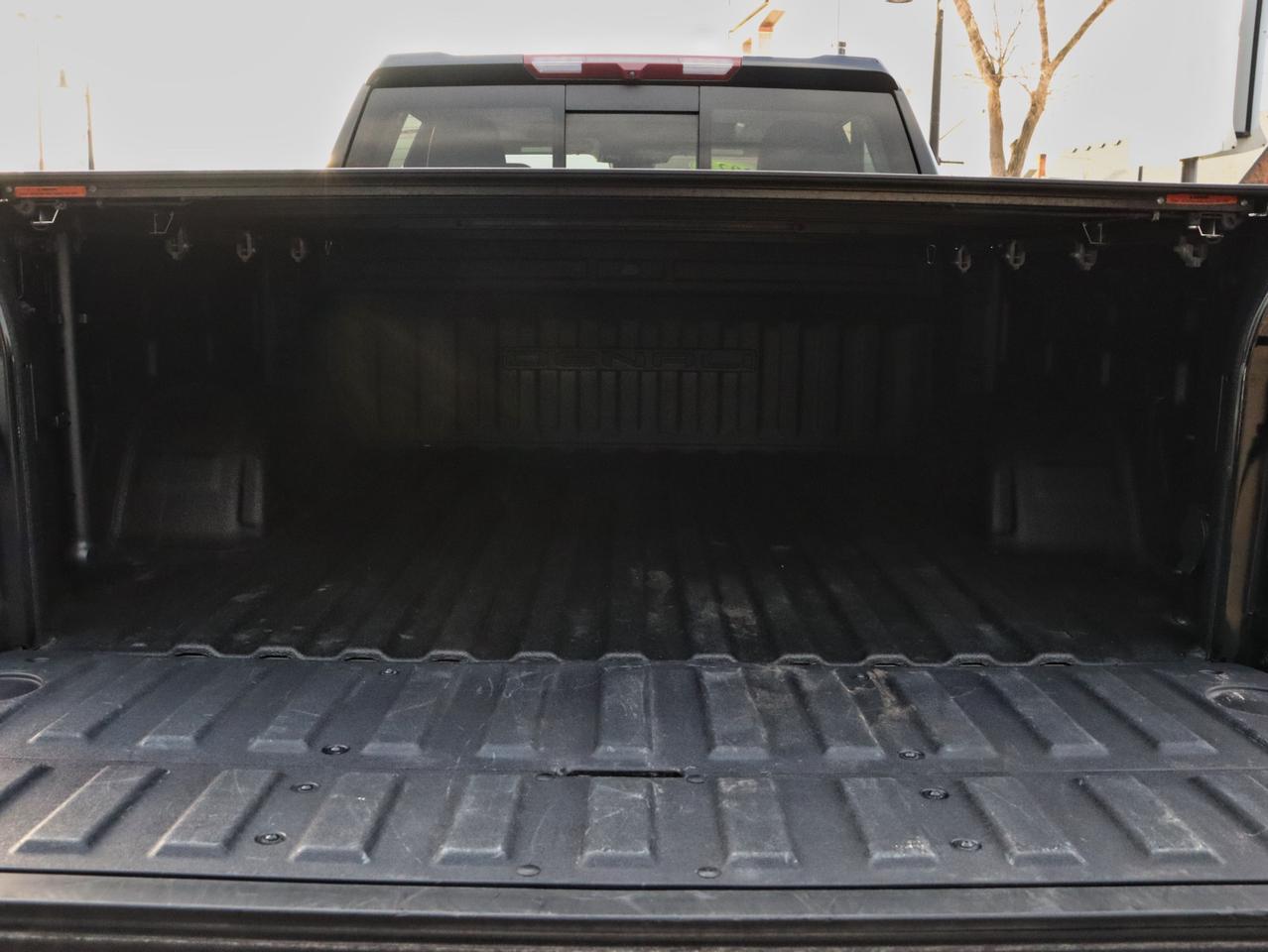 2023 GMC Sierra 1500 Denali Crew Cab Short Box 4WD Photo