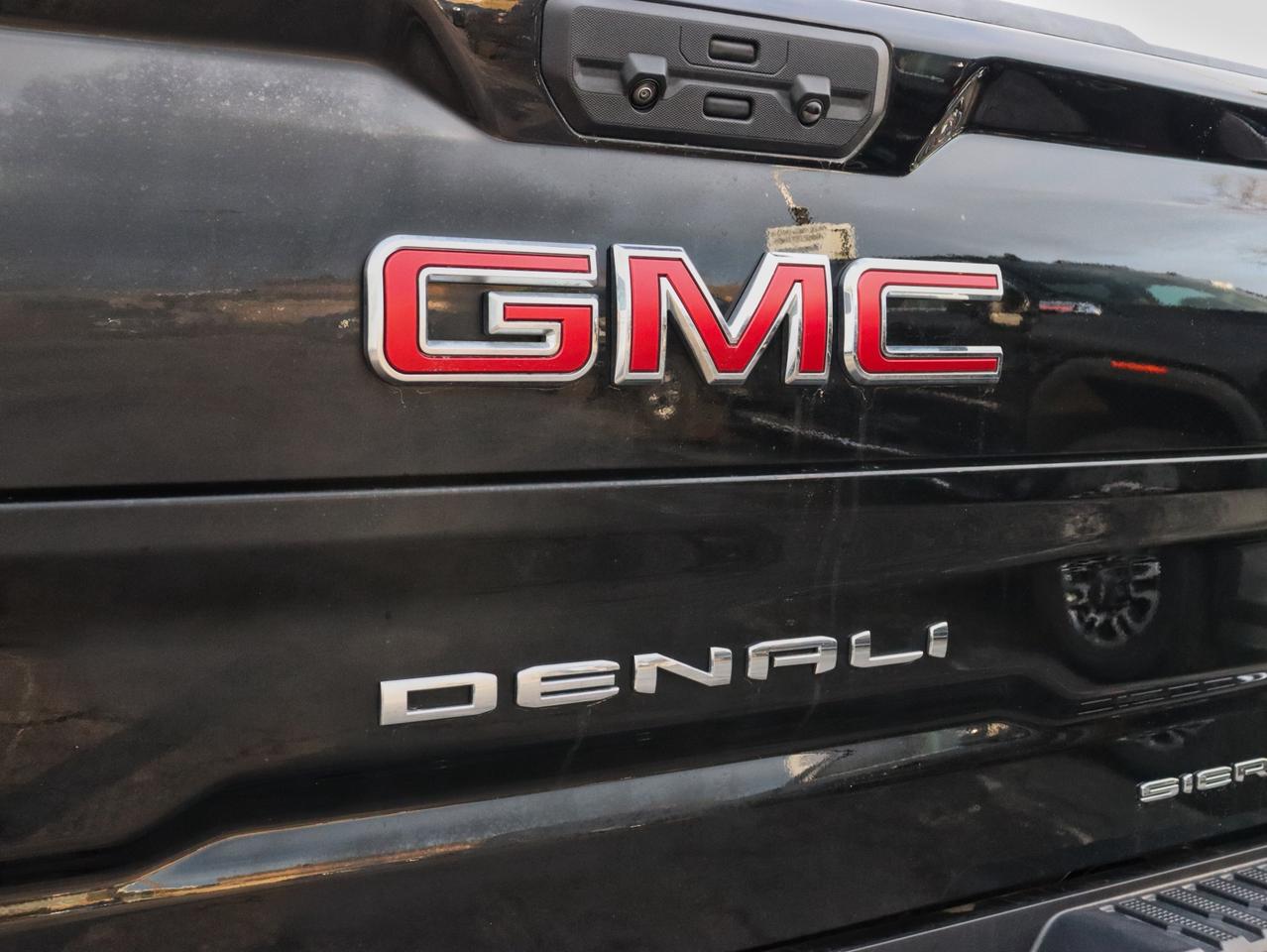 2023 GMC Sierra 1500 Denali Crew Cab Short Box 4WD Photo