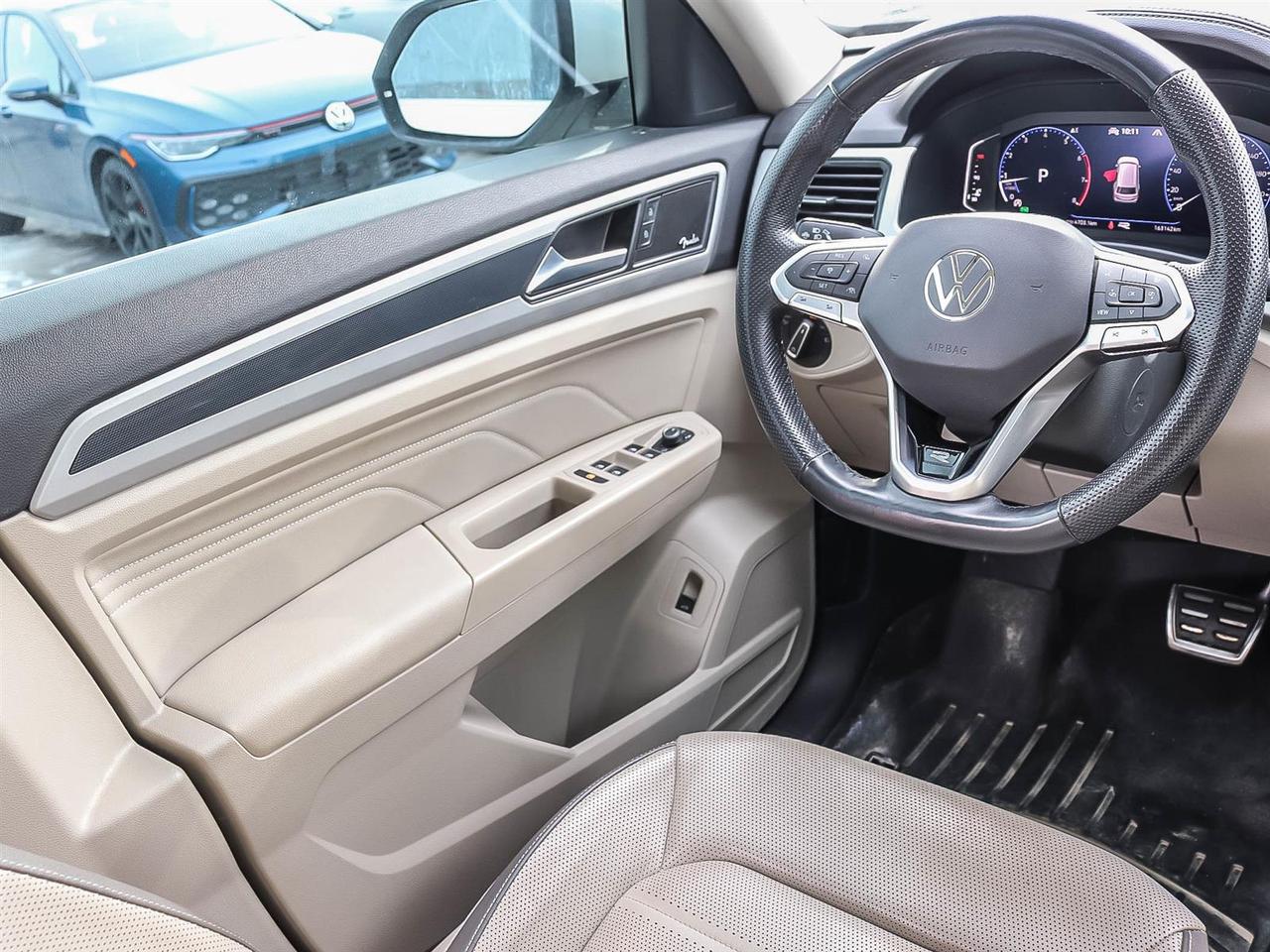 2021 Volkswagen Atlas EXECLINE Photo