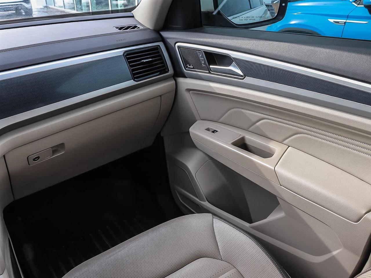 2021 Volkswagen Atlas EXECLINE Photo