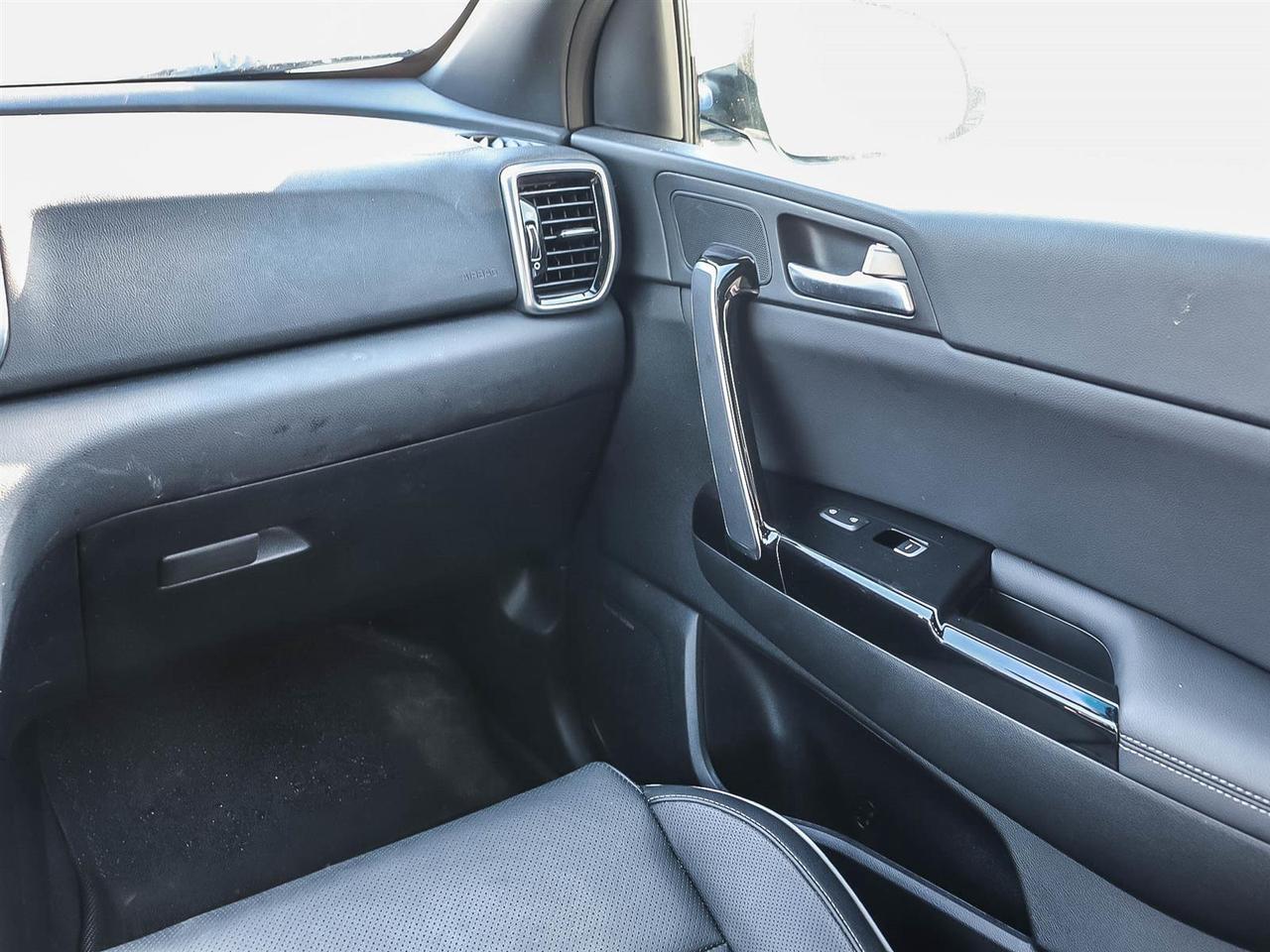 2022 Kia Sportage SX Photo