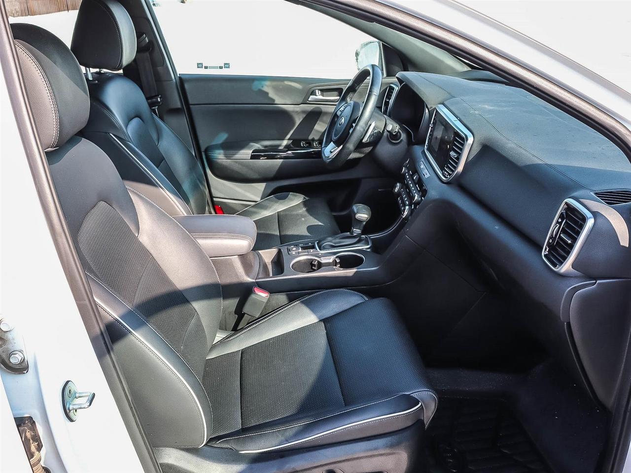2022 Kia Sportage SX Photo