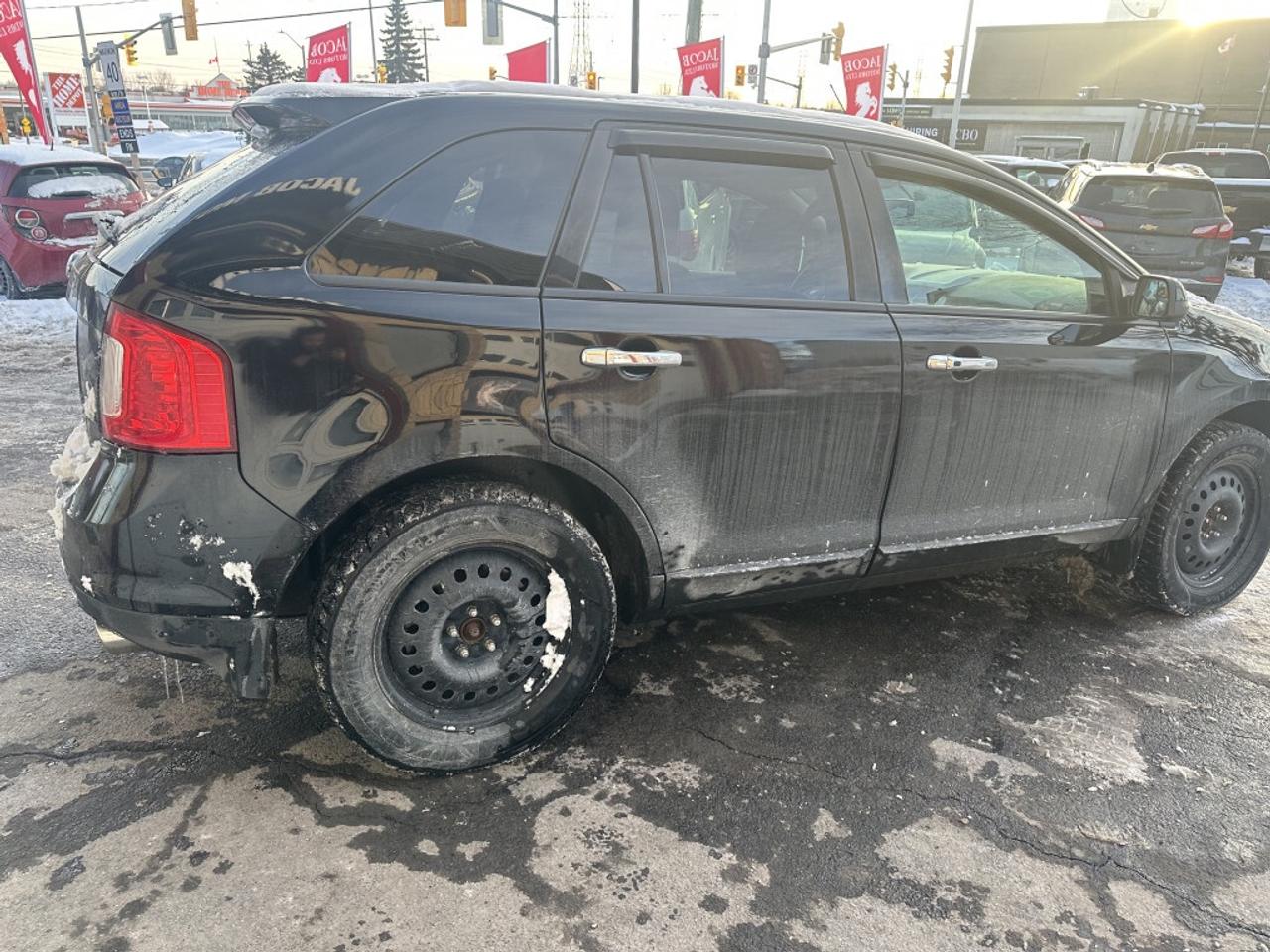 2011 Ford Edge 4DR Sel AWD Photo4