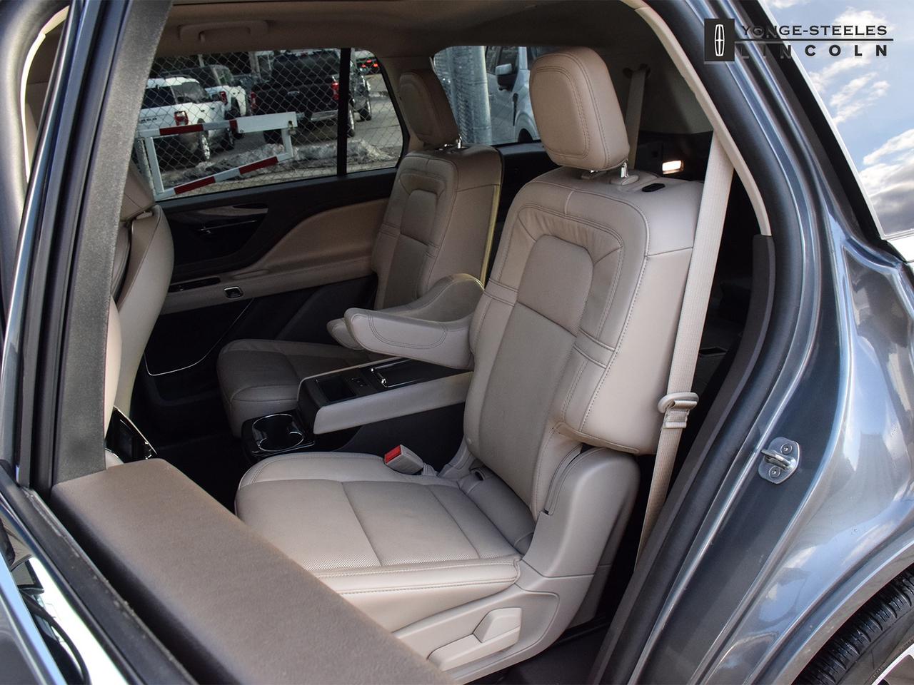 2023 Lincoln Aviator GRAND TOURING PHEV 3.0L V6 GOOD CONDITION Photo