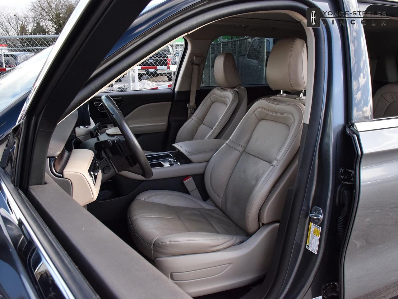 2023 Lincoln Aviator GRAND TOURING PHEV 3.0L V6 GOOD CONDITION Photo