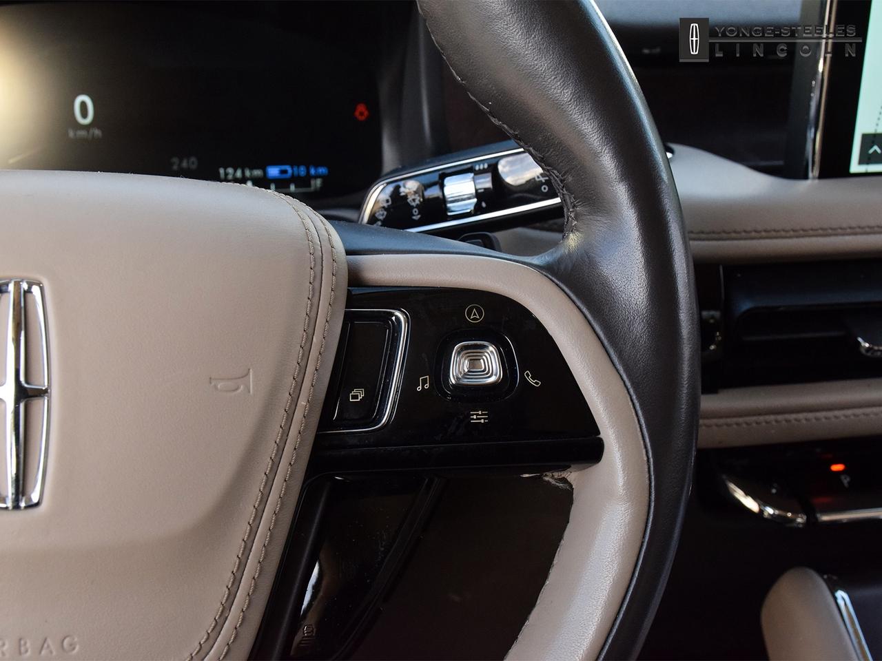 2023 Lincoln Aviator GRAND TOURING PHEV 3.0L V6 GOOD CONDITION Photo