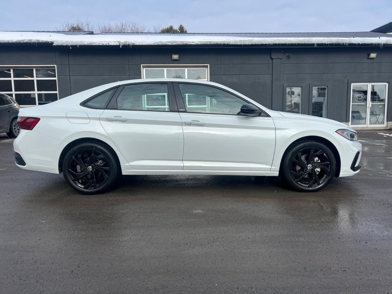 2026 Volkswagen Jetta Comfortline AUTO Photo