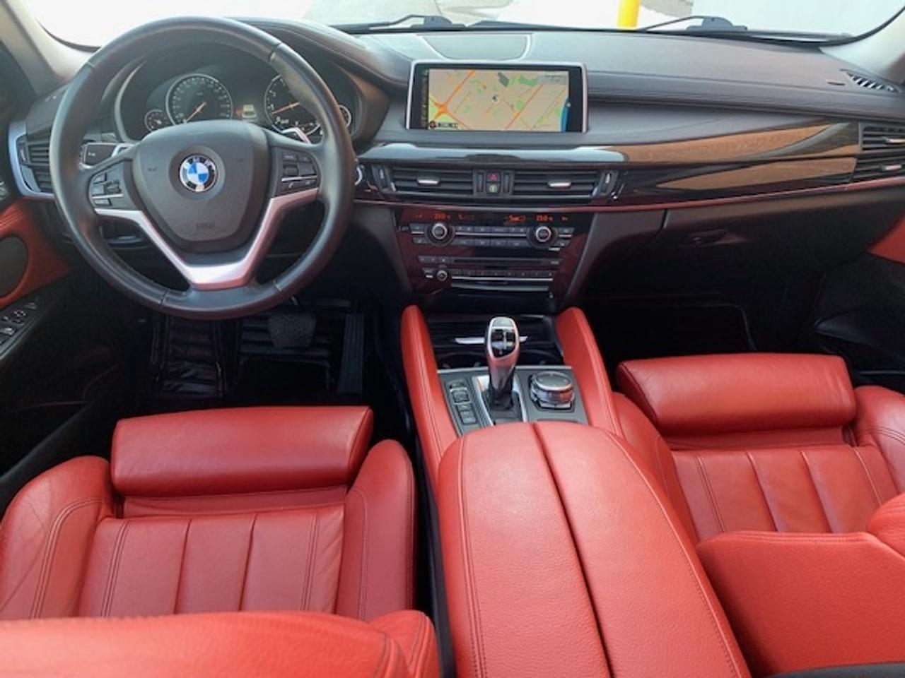 2016 BMW X6 xDrive35i Photo