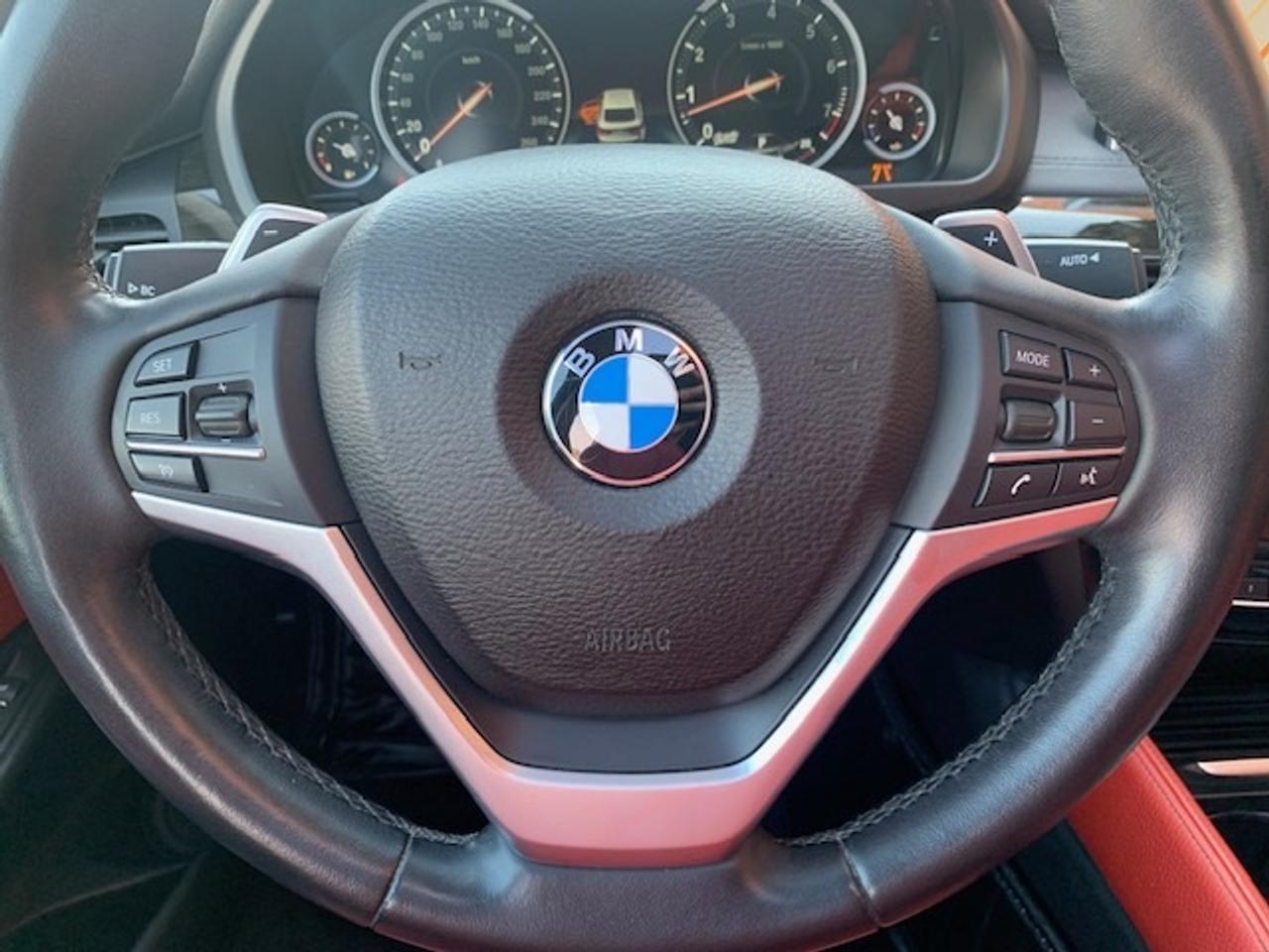 2016 BMW X6 xDrive35i Photo