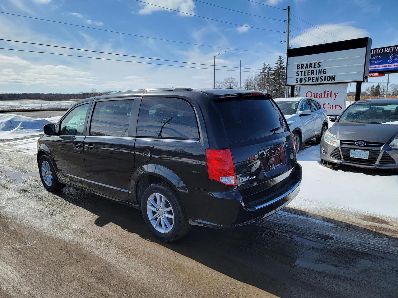 2019 Dodge Grand Caravan SXT Premium Plus Photo