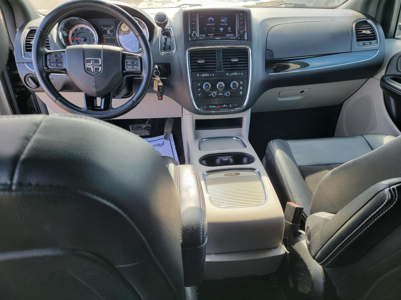 2019 Dodge Grand Caravan SXT Premium Plus Photo