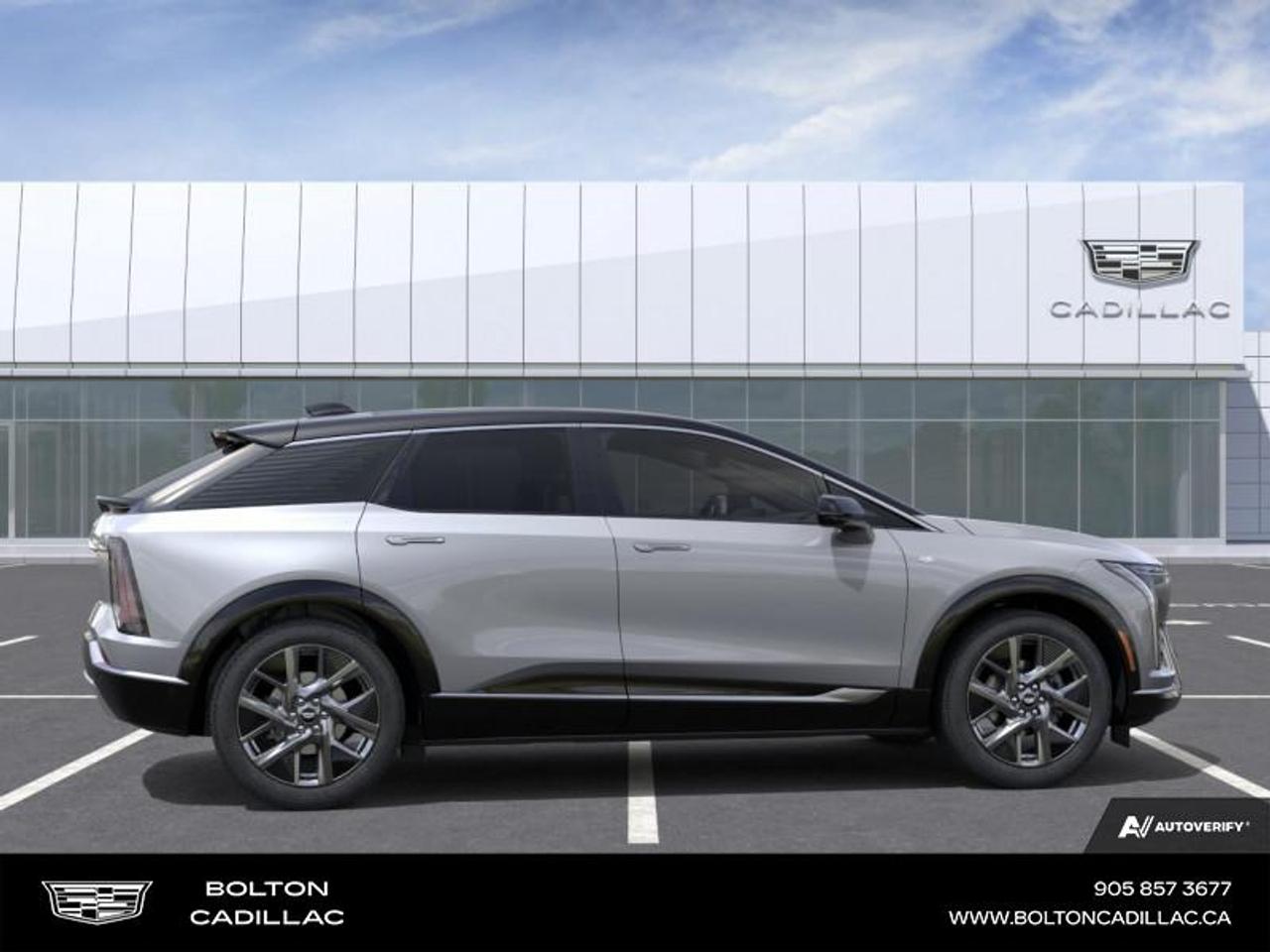 2026 Cadillac OPTIQ Luxury Photo