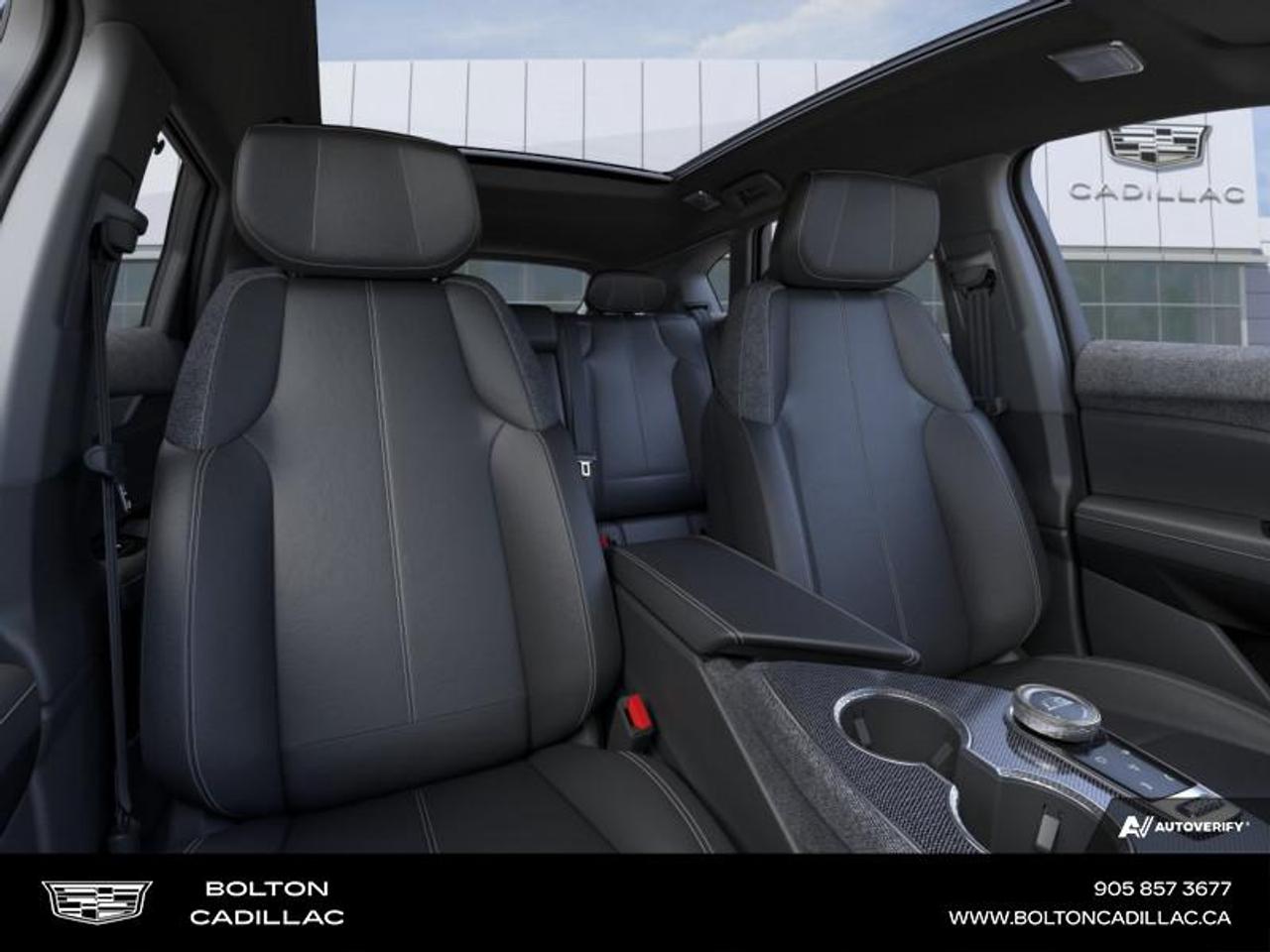 2026 Cadillac OPTIQ Luxury Photo