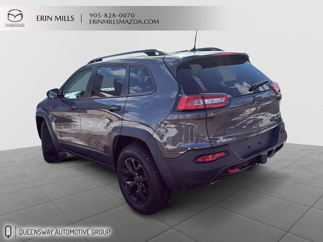 2018 Jeep Cherokee Trailhawk Photo