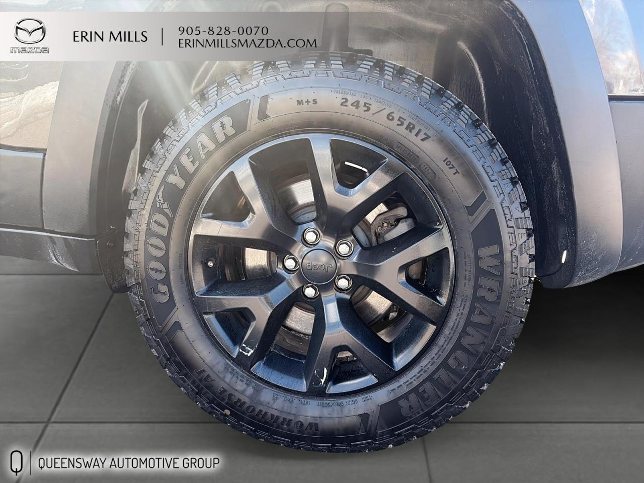 2018 Jeep Cherokee Trailhawk Photo