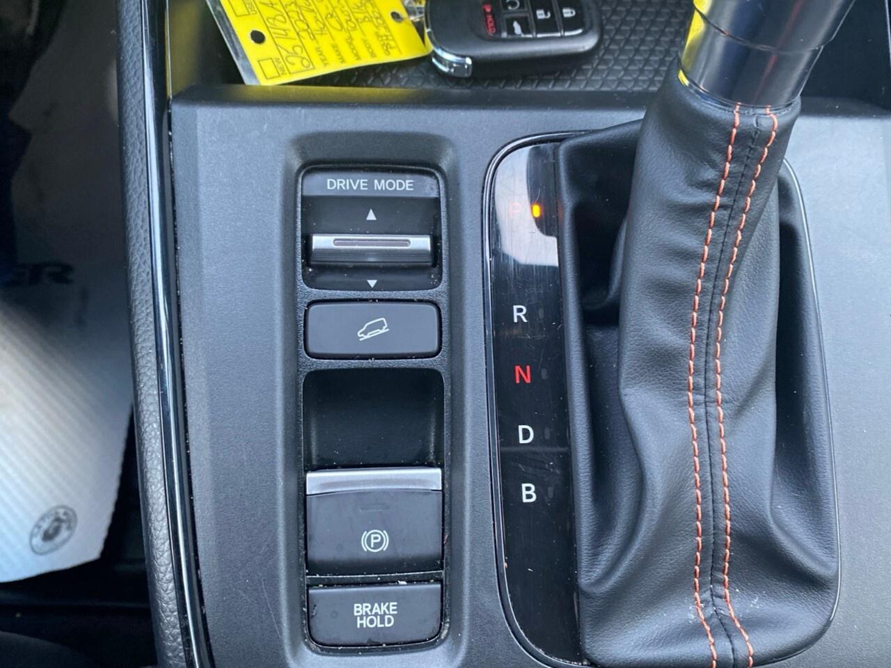 2023 Honda CR-V Hybrid Touring AWD Photo