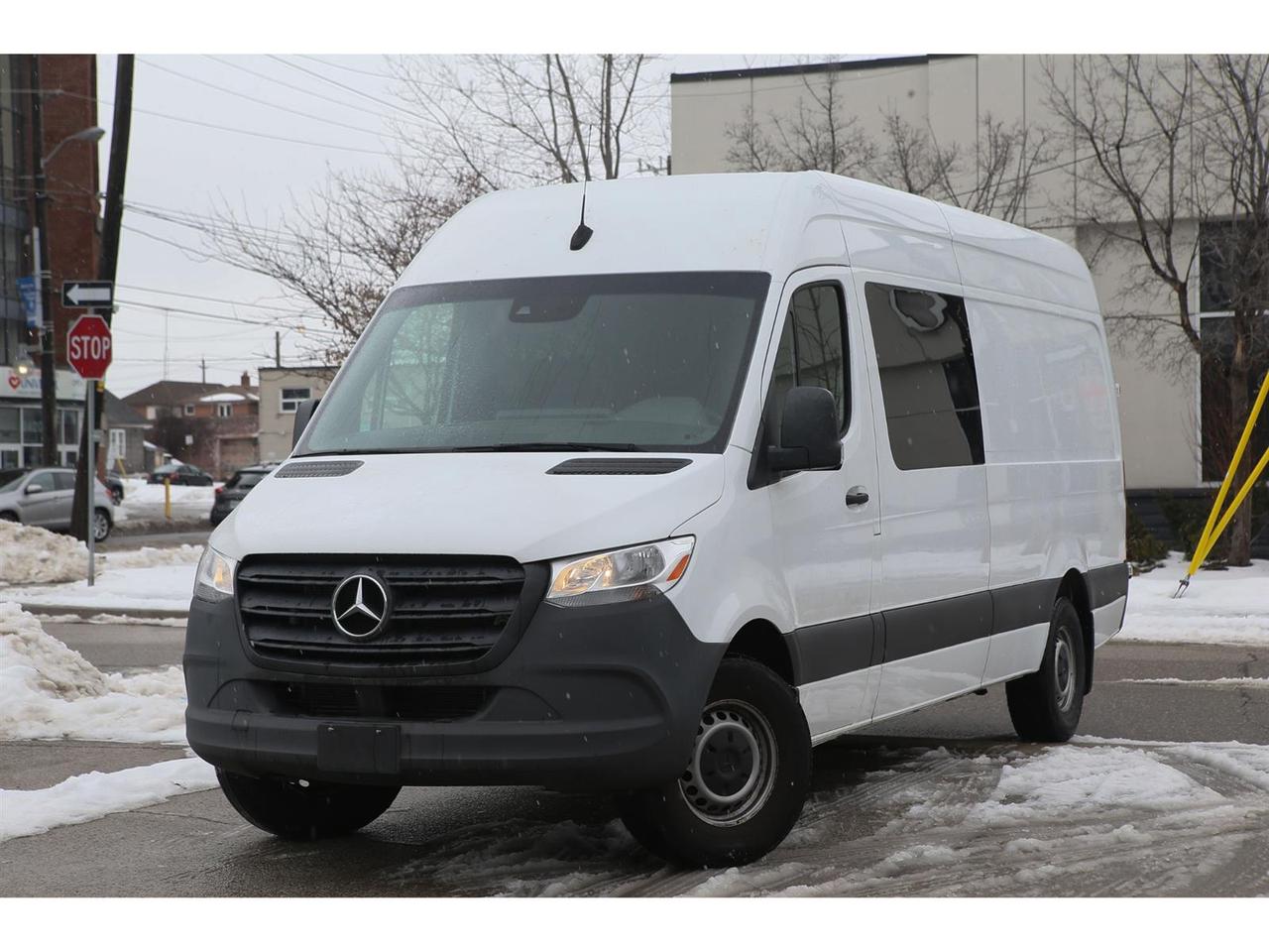2022 Mercedes-Benz Sprinter 2500 High Roof | 170-in. WB | 5 Passenegr | Photo2