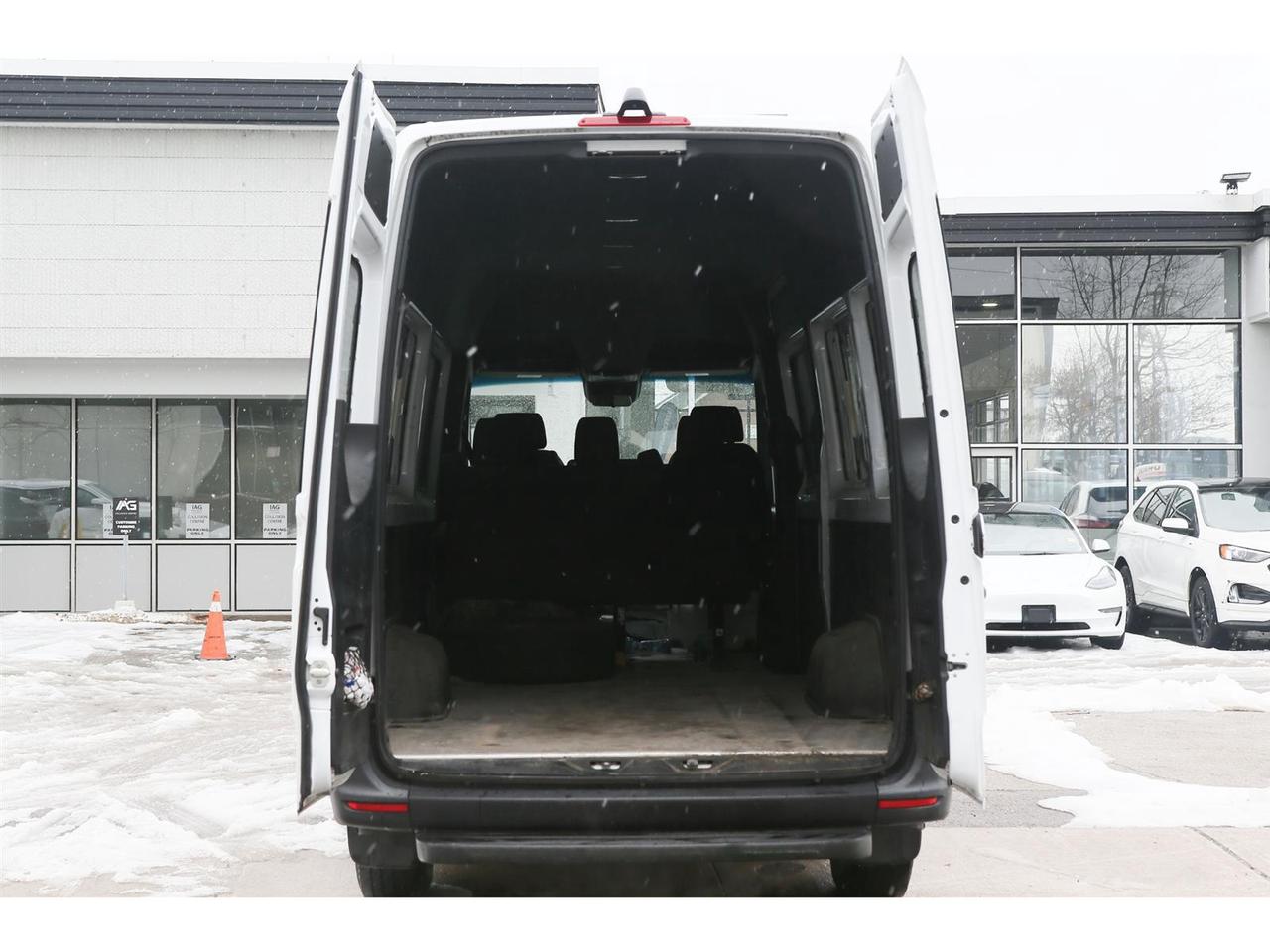 2022 Mercedes-Benz Sprinter 2500 High Roof | 170-in. WB | 5 Passenegr | Photo