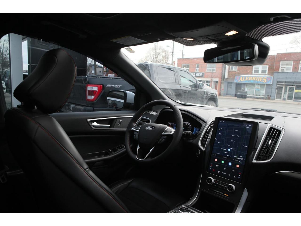 2024 Ford Edge ST-Line - AWD - Navigation - Leather Seats - Pano Roof - Dual Zone Climate - Adaptive Cruise Photo