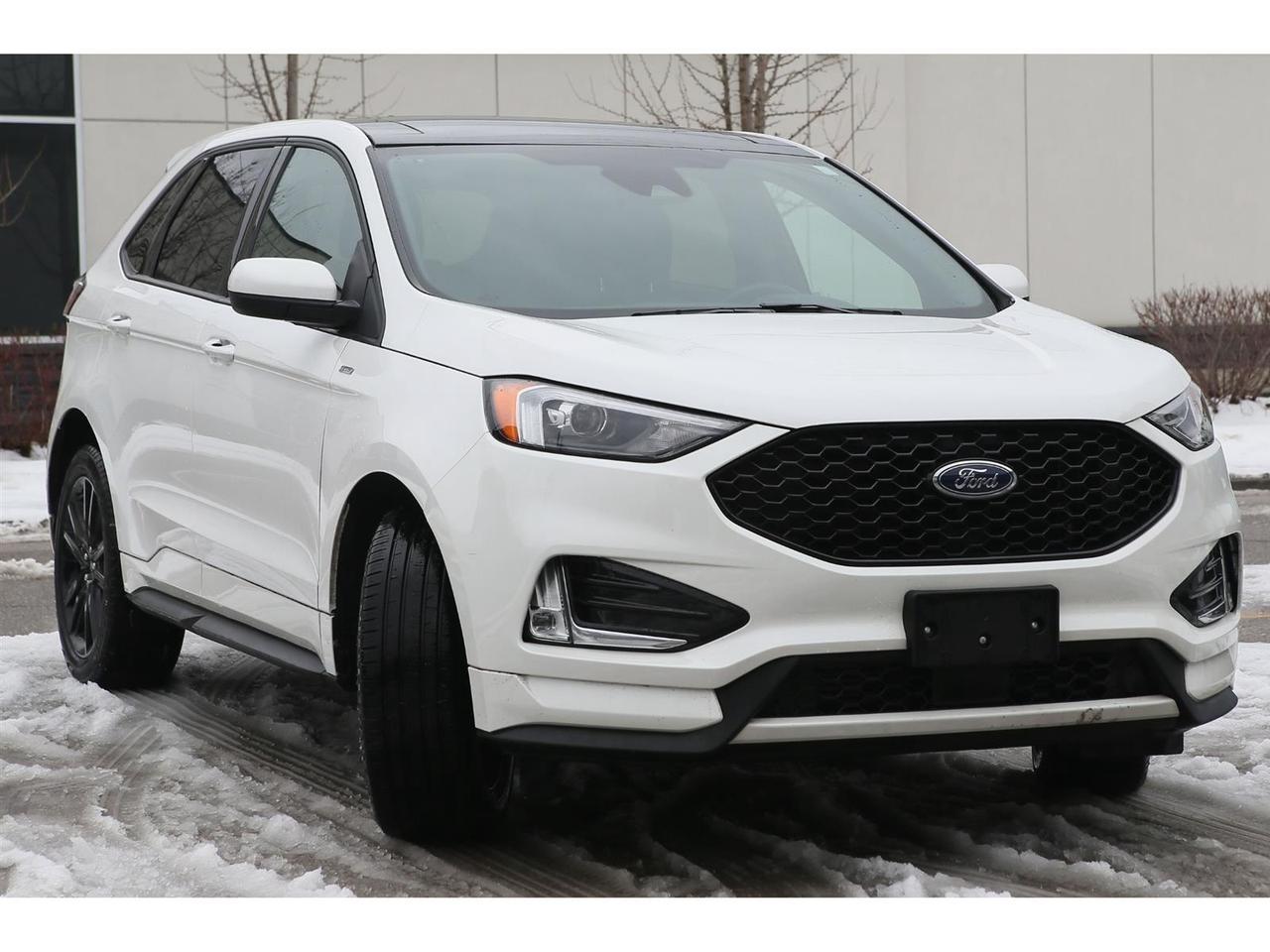 2024 Ford Edge ST-Line - AWD - Navigation - Leather Seats - Pano Roof - Dual Zone Climate - Adaptive Cruise Photo