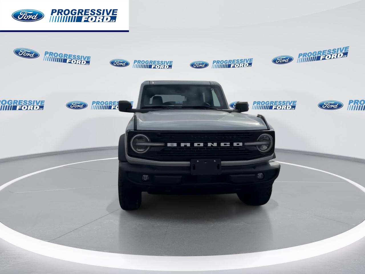 2026 Ford Bronco Outer Banks 4dr 4x4 Photo2