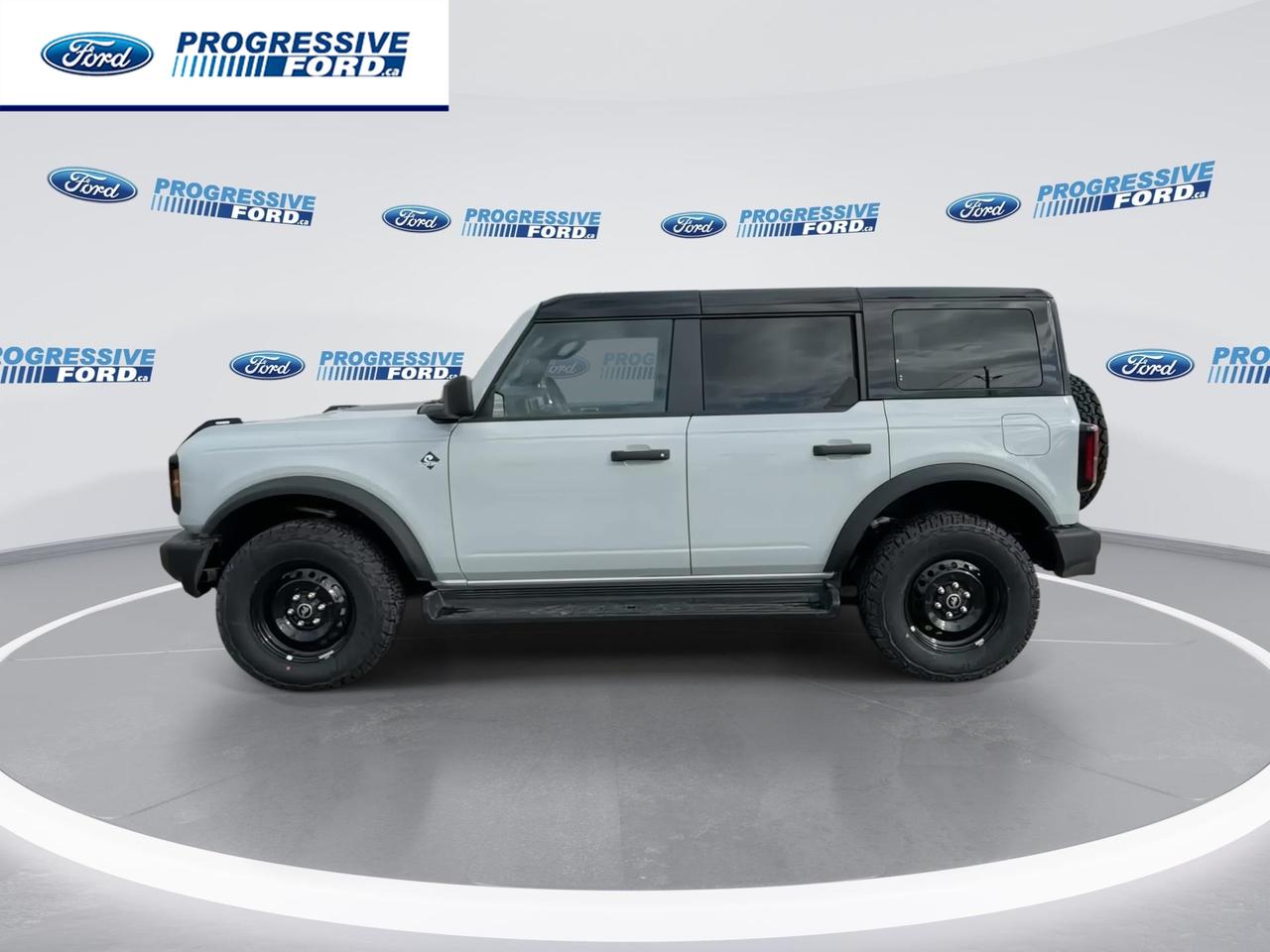 2026 Ford Bronco Outer Banks 4dr 4x4 Photo