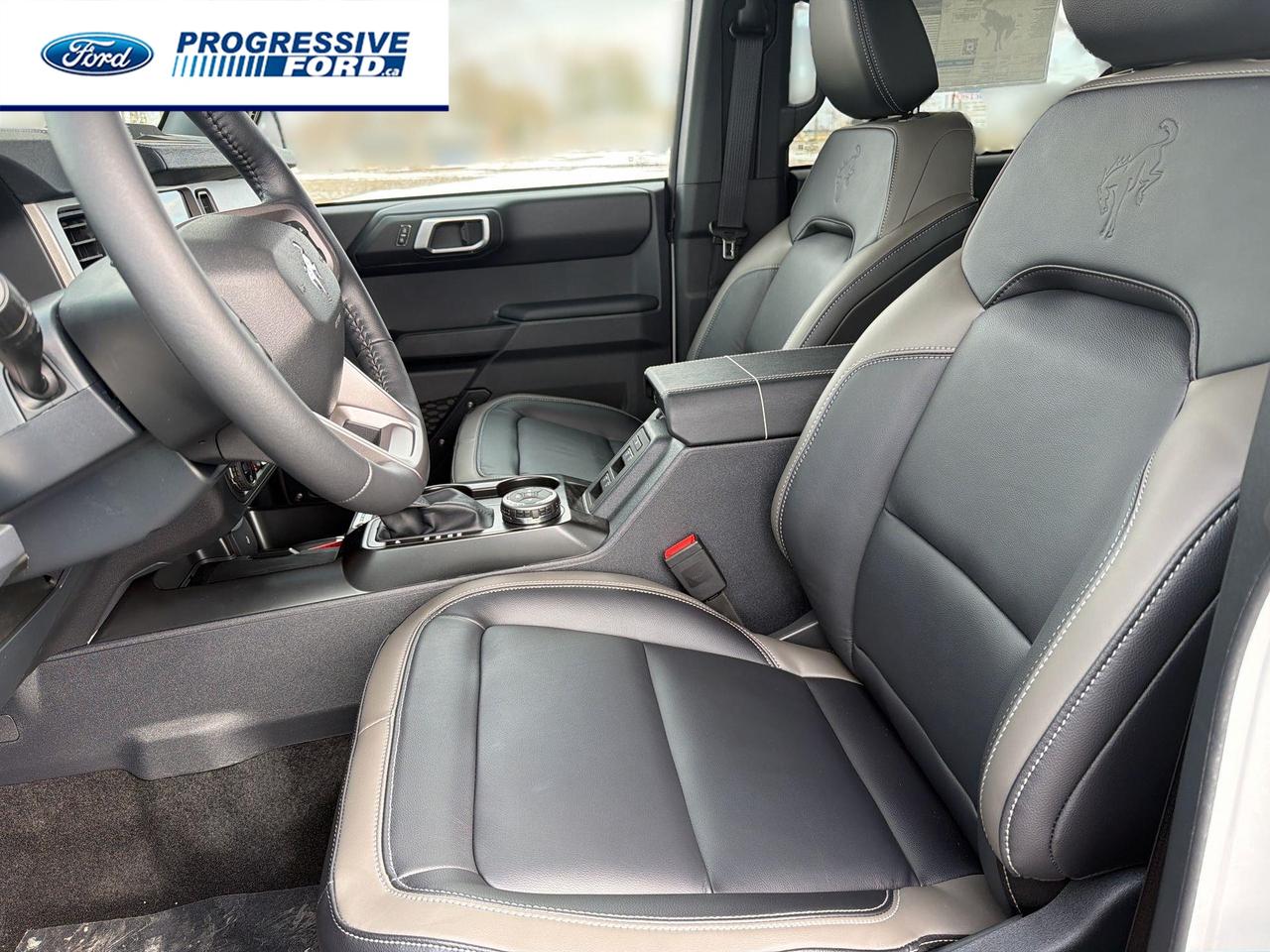 2026 Ford Bronco Outer Banks 4dr 4x4 Photo