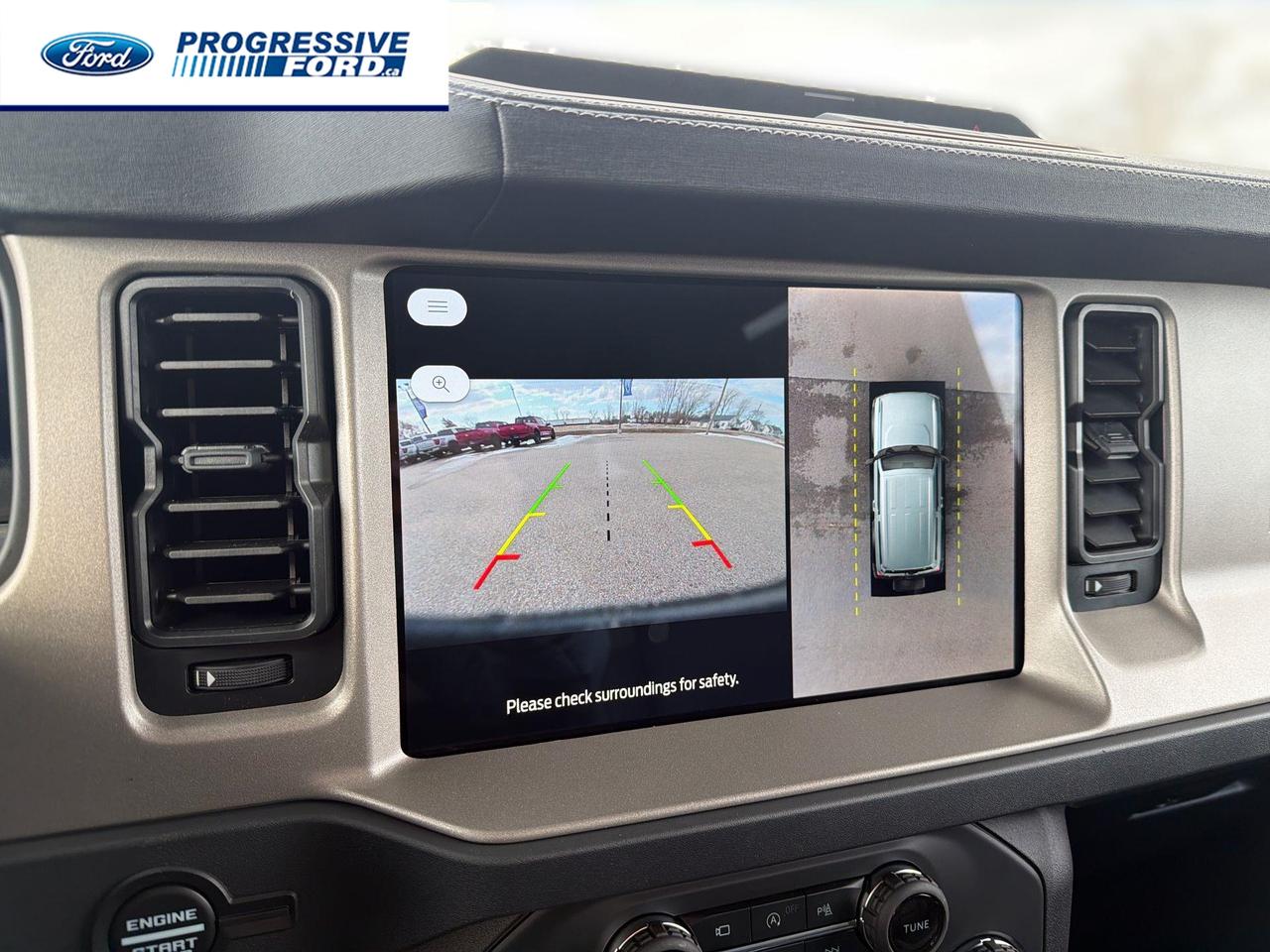 2026 Ford Bronco Outer Banks 4dr 4x4 Photo