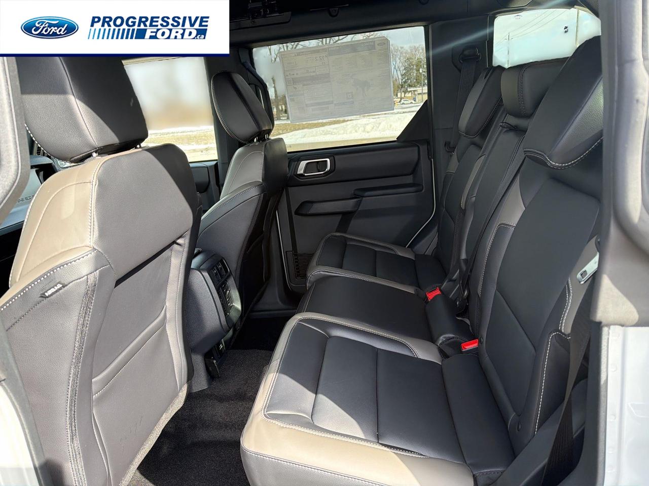 2026 Ford Bronco Outer Banks 4dr 4x4 Photo