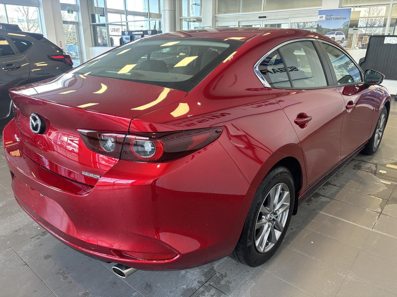 2022 Mazda MAZDA3 GX AUTOMATIC   LOW KM   ONE OWNER   REVERSE CAM Photo