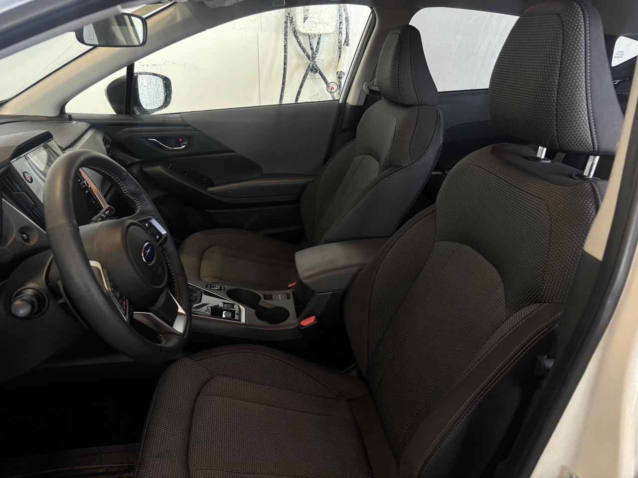 2024 Subaru Crosstrek TOURING 2.0L   CLEAN CARFAX   ONE OWNER   LOW KM Photo