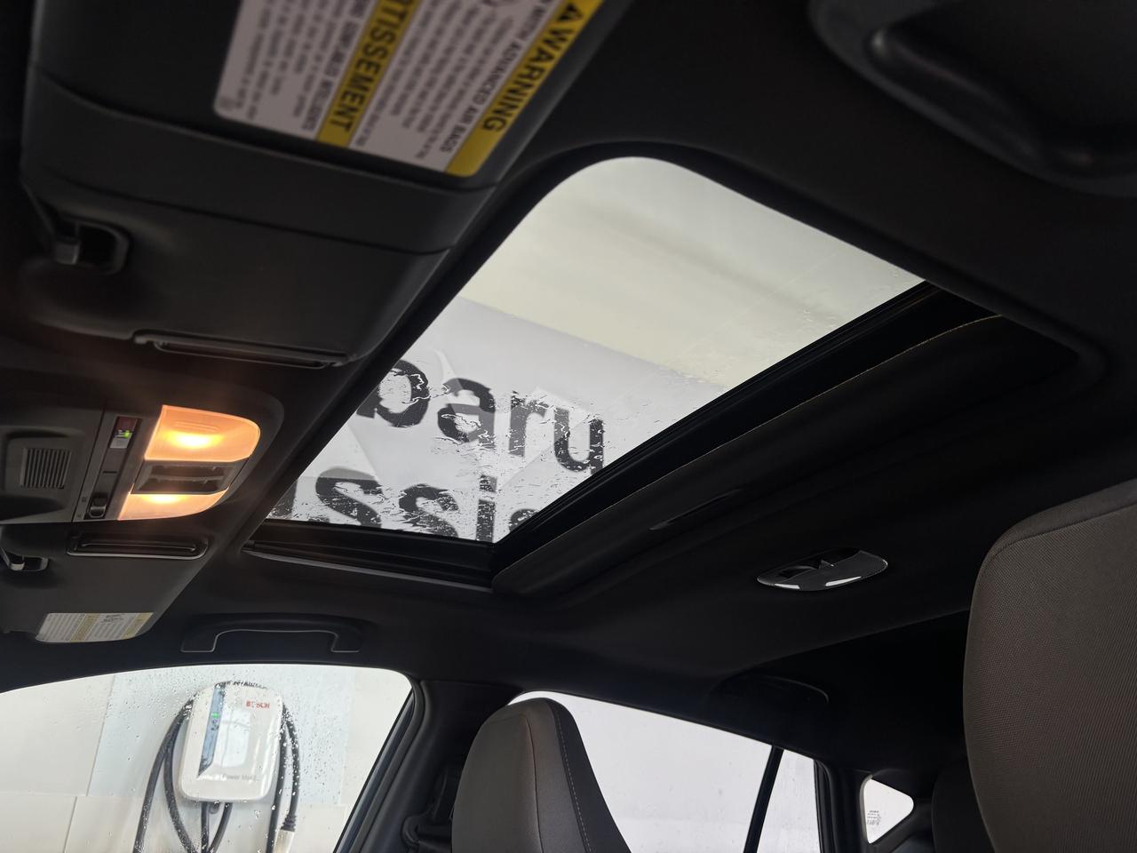 2024 Subaru Crosstrek ONYX 2.5L   LOW KM   ONE OWNER   CLEAN CARFAX Photo