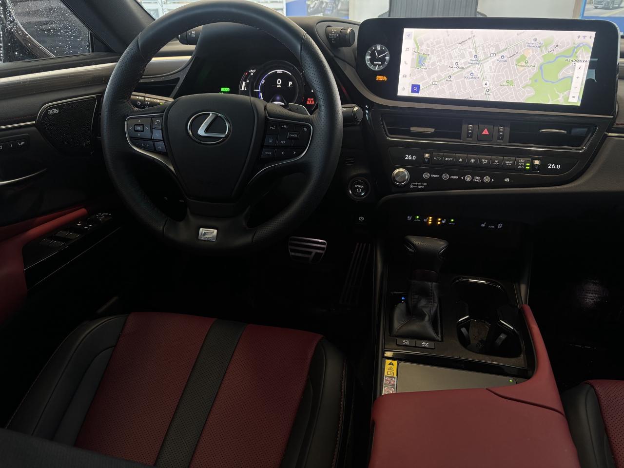 2024 Lexus ES 300h ES300h F SPORT   CLEAN CARFAX   ONE OWNER   HYBRID Photo