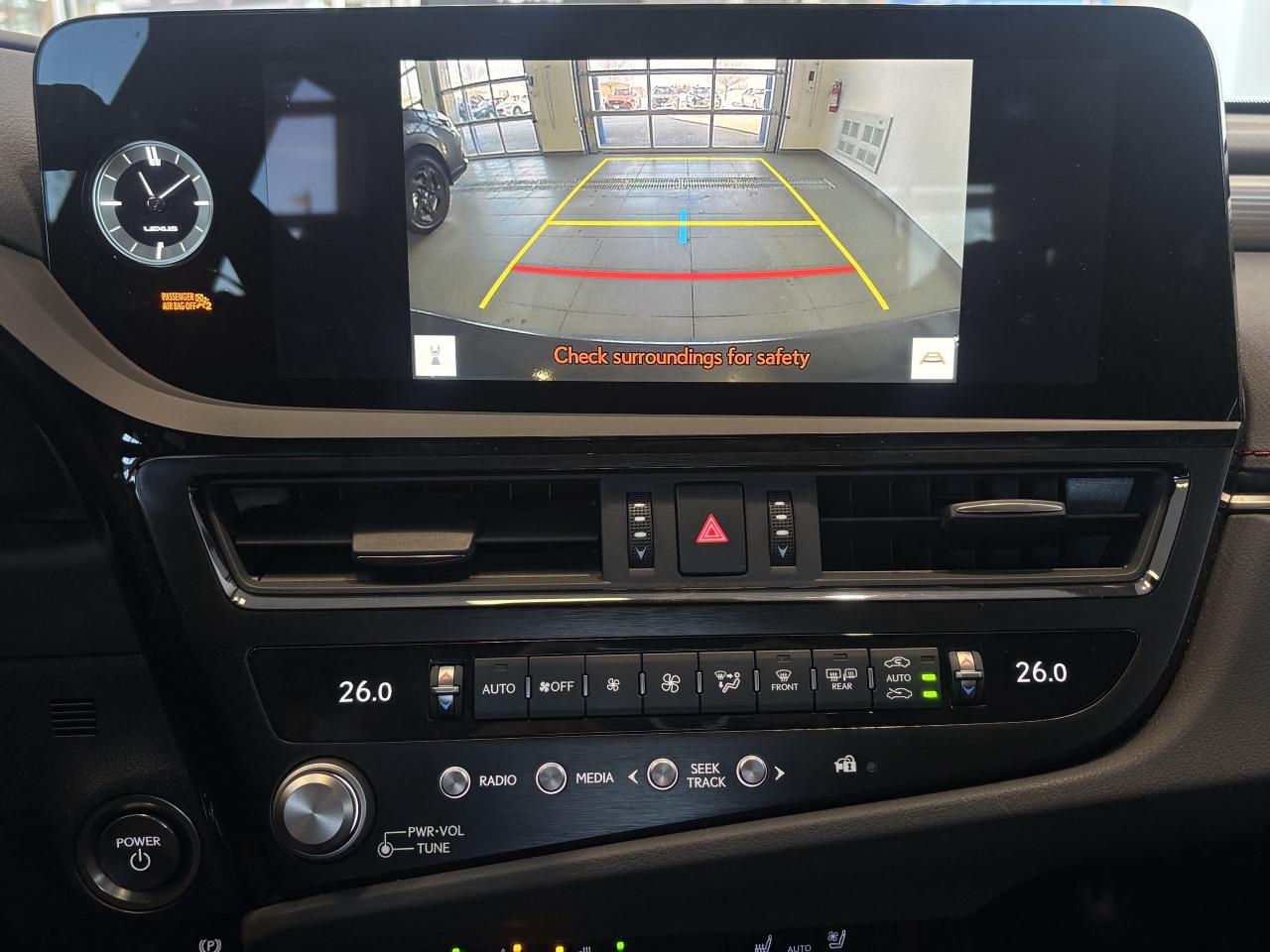 2024 Lexus ES 300h ES300h F SPORT   CLEAN CARFAX   ONE OWNER   HYBRID Photo