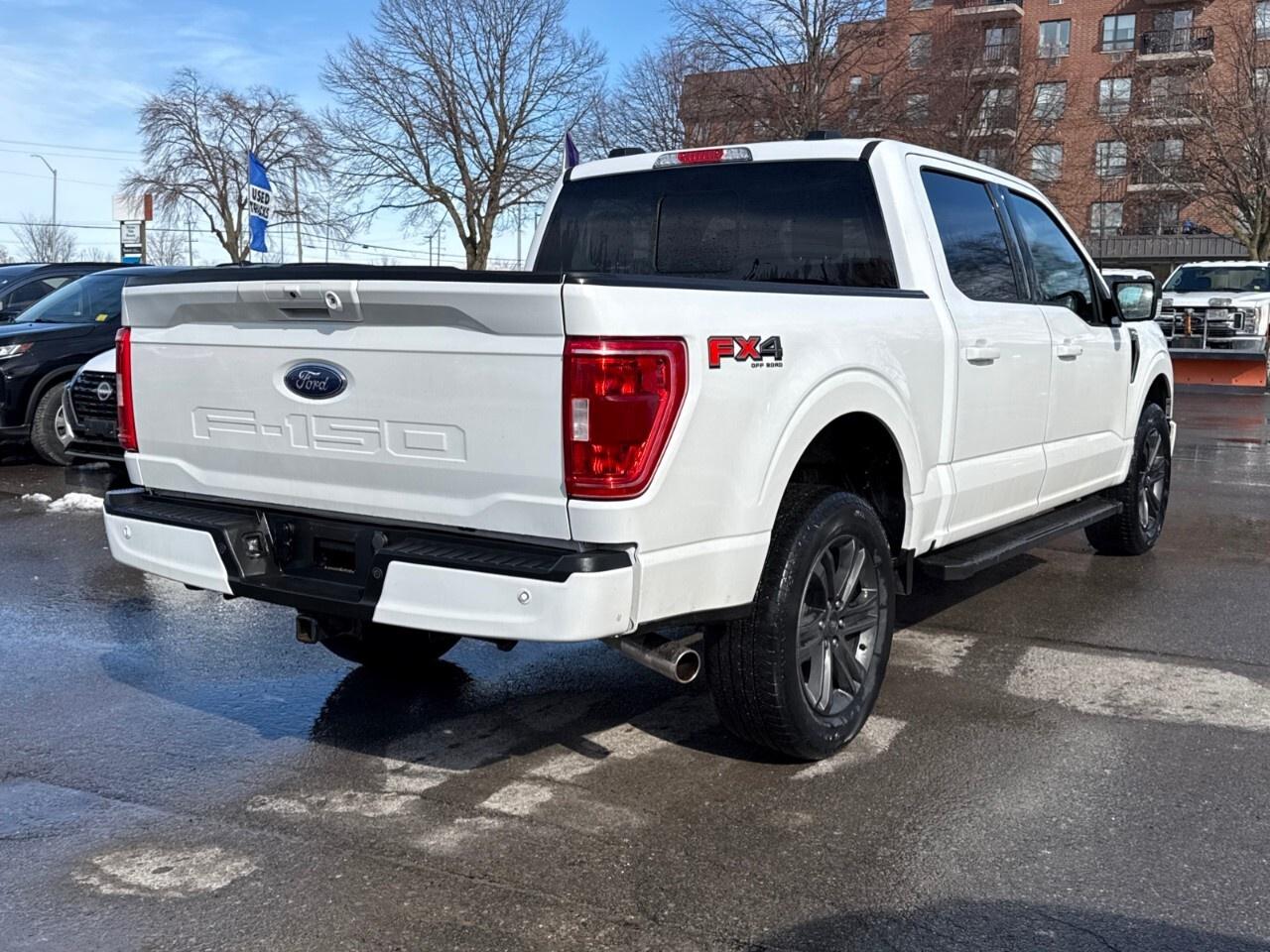 2023 Ford F-150 XLT 4WD SuperCrew 5.5' Box Photo4