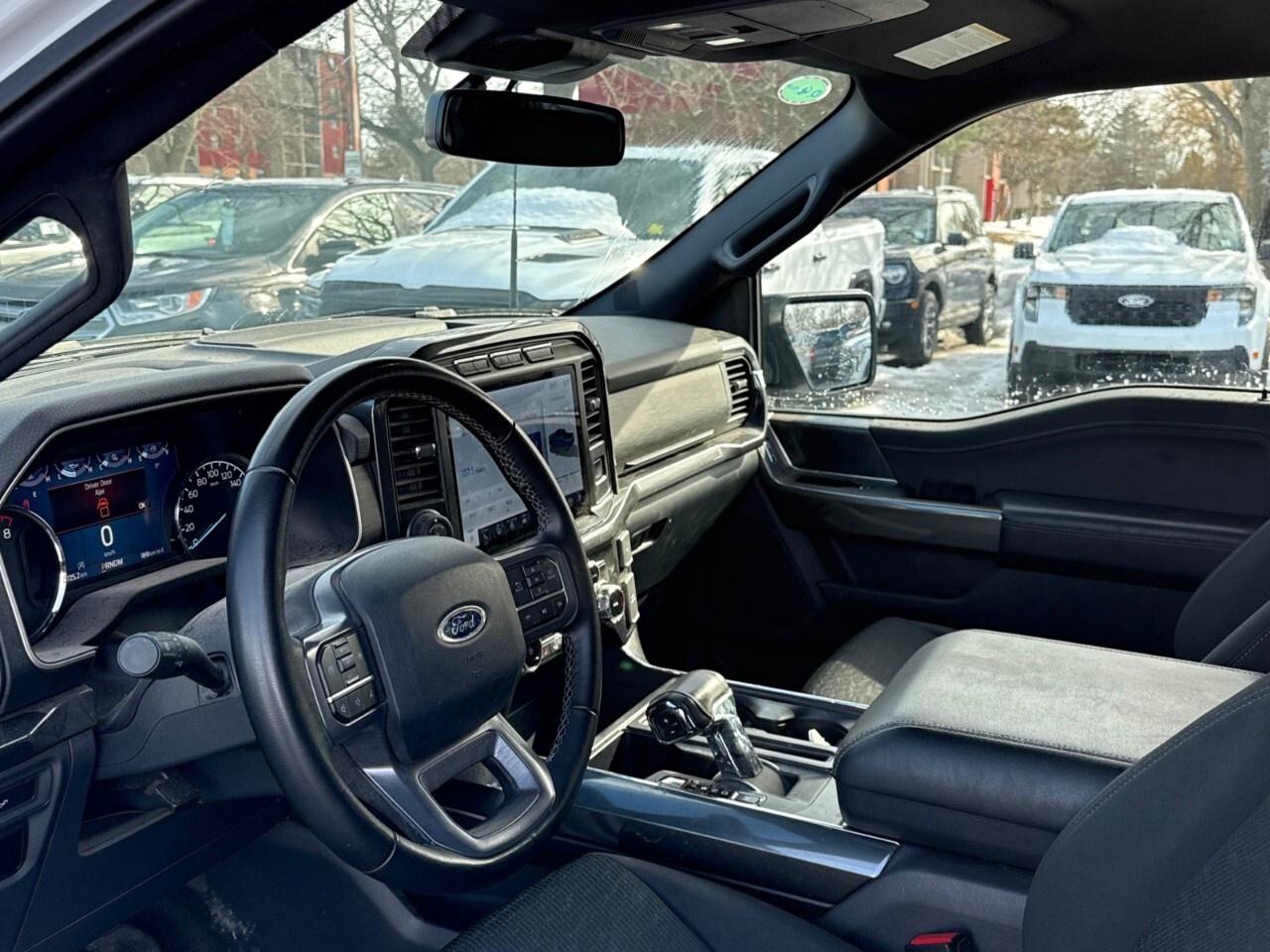 2023 Ford F-150 XLT 4WD SuperCrew 5.5' Box Photo