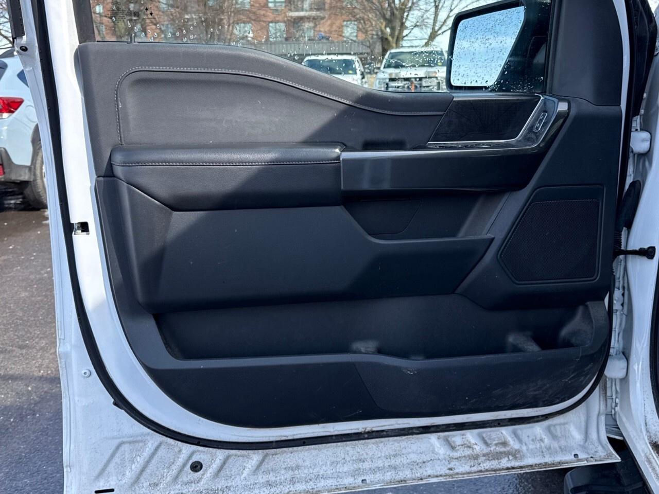 2023 Ford F-150 XLT 4WD SuperCrew 5.5' Box Photo