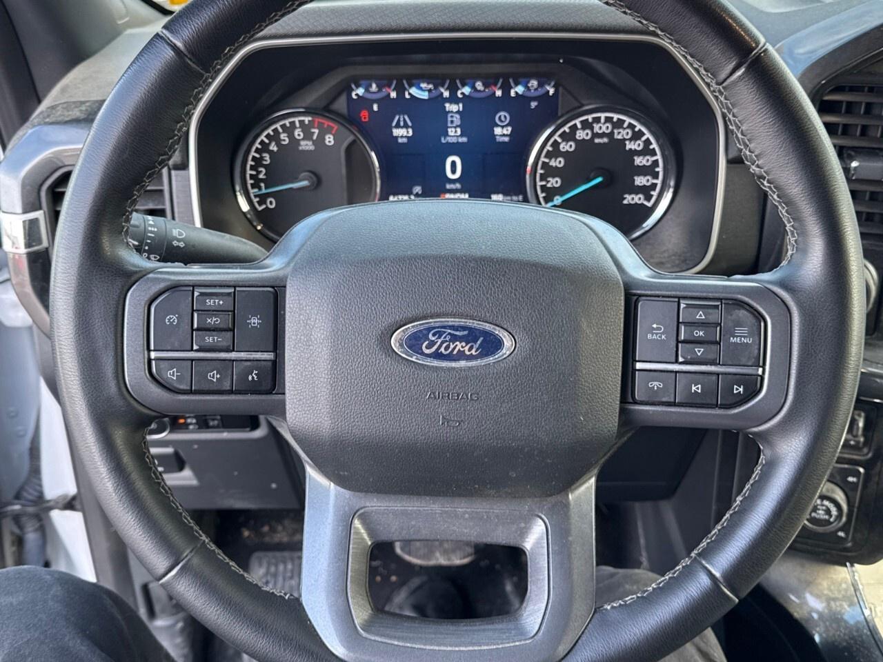 2023 Ford F-150 XLT 4WD SuperCrew 5.5' Box Photo