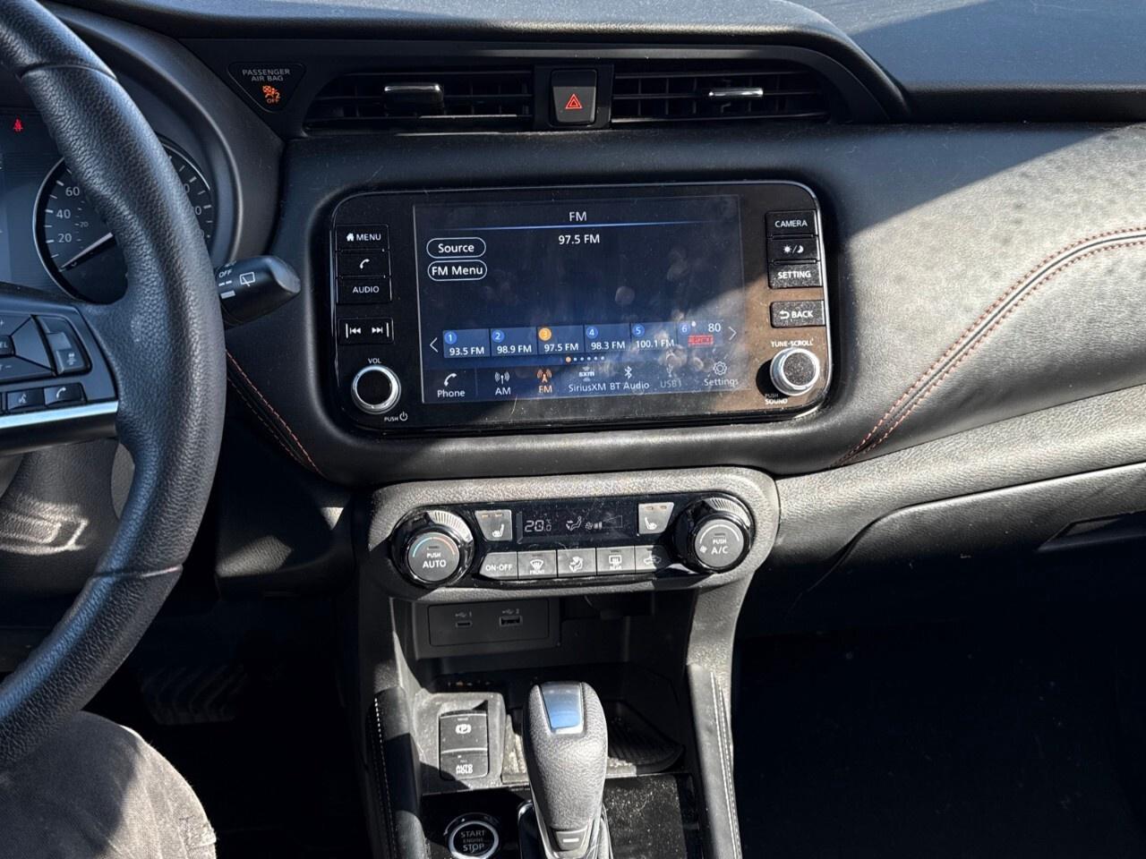 2023 Nissan Kicks SR   LEATHER   PREMIUM PKG Photo