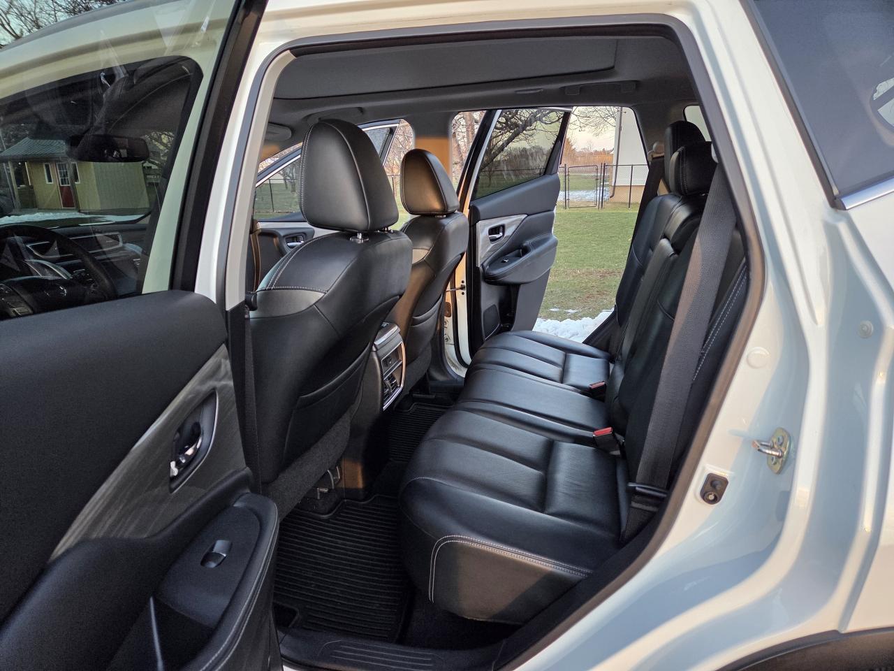 2017 Nissan Murano AWD 4dr SL, 1 Owner, No Accidents, Must See! Photo