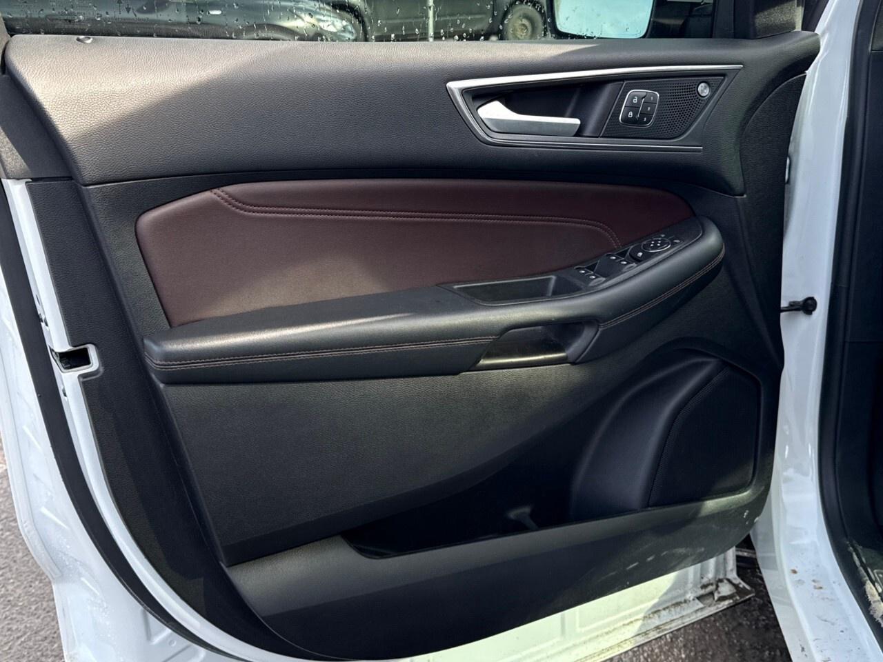 2021 Ford Edge TITANIUM   AWD   ELITE PKG   TOW PKG Photo