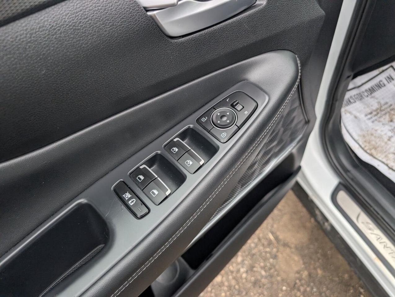 2020 Hyundai Santa Fe Ultimate AWD NAV LEATHER PANOROOF CAMERA Photo