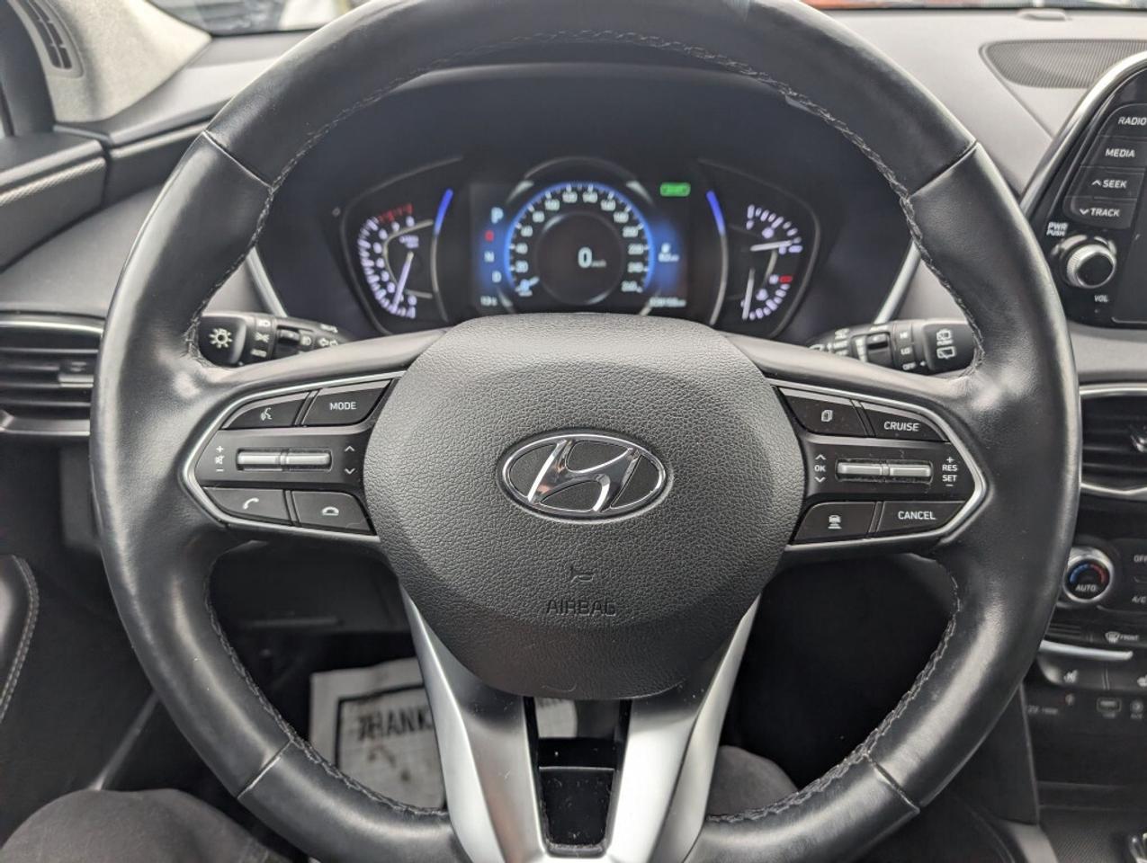 2020 Hyundai Santa Fe Ultimate AWD NAV LEATHER PANOROOF CAMERA Photo