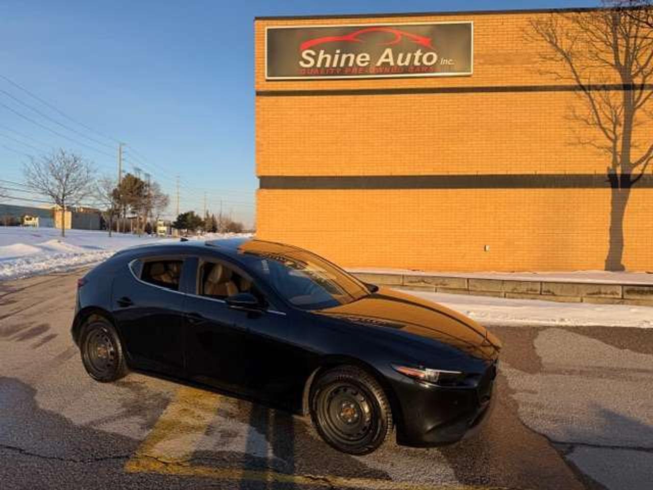 2023 Mazda MAZDA3 GT Heads Up 360 Cam 2 Sets Of wheels Photo