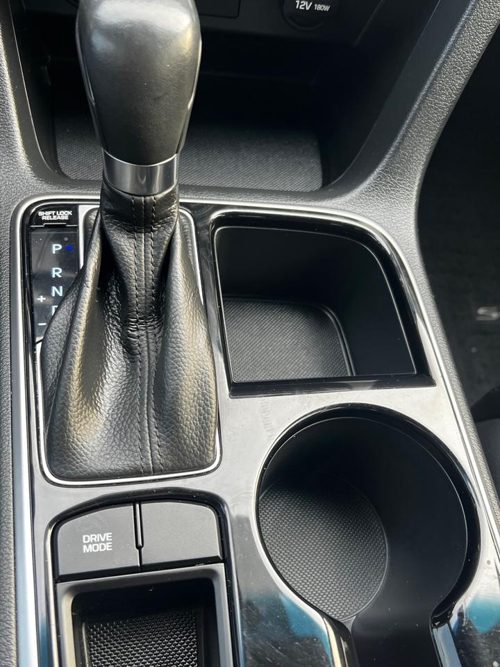2019 Hyundai Sonata 2.4L Essential w/Sport Pkg Photo
